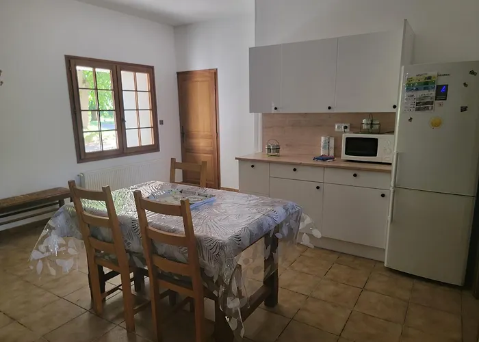 Дом отдыха Maison De Campagne Le Vernet (Ariege)